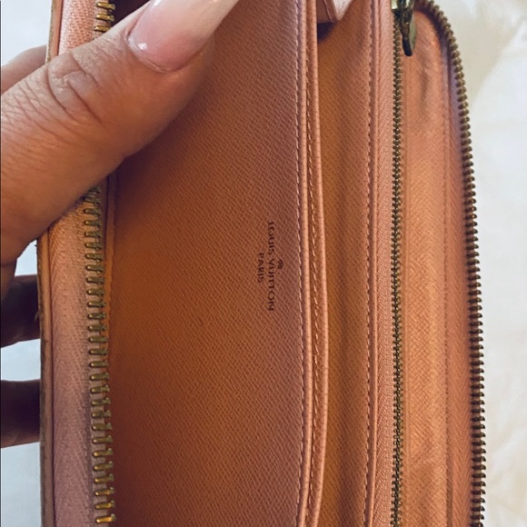 Louis Vuitton Damier Azur Canvas Wallet - Picture 6 of 7